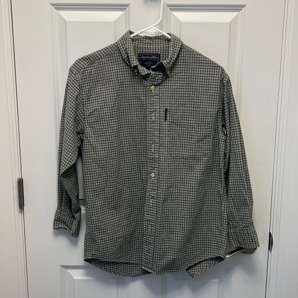 Abercrombie kids button down shirt- olive/blue plaid- boys M